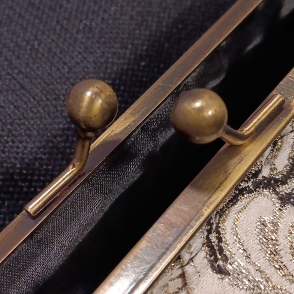 🌞Tapestry Kiss Lock Evening Bag/Clutch - Picture 9 of 11